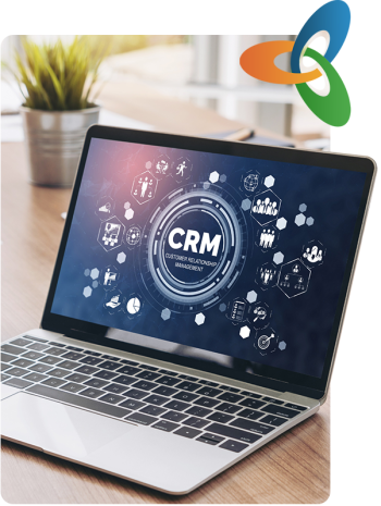 Aufgeklapptes Notebook mit dargestellter CRM-Seite als Symbol für die SuiteCRM-Dienstleistungen von crmspace